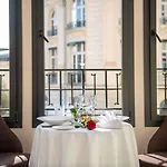 Radisson Blu Hotel, Centre