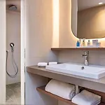 Radisson Blu Hotel, Centre Ξενοδοχείο 4*