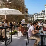 Radisson Blu Hotel, Centre فندق روان