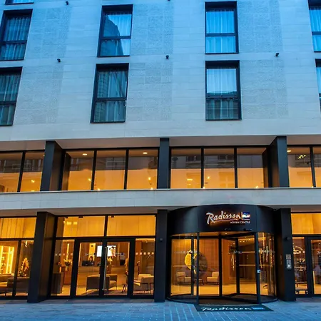 Hotel Radisson Blu Hotel, Centre 4*