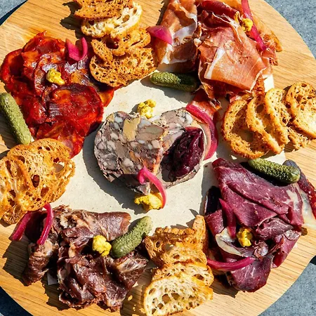 Hotel Radisson Blu Hotel, Centre 4*