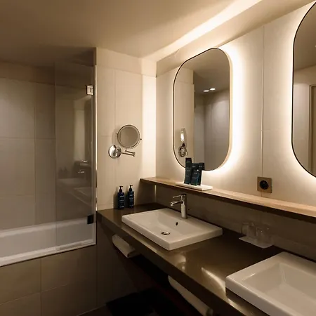 Radisson Blu Hotel, Centre Ξενοδοχείο