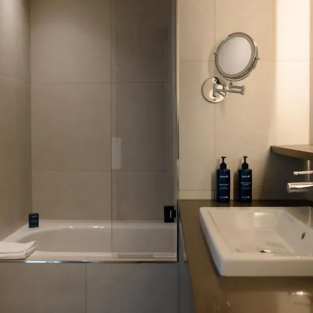 Radisson Blu Hotel, Centre 루앙