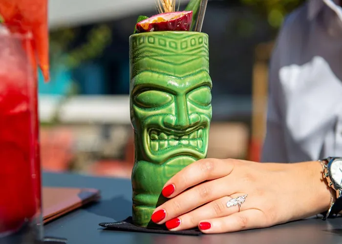 Radisson Blu Hotel, Centre Hotel 4*